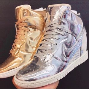 Liquid Gold Nke Dunks